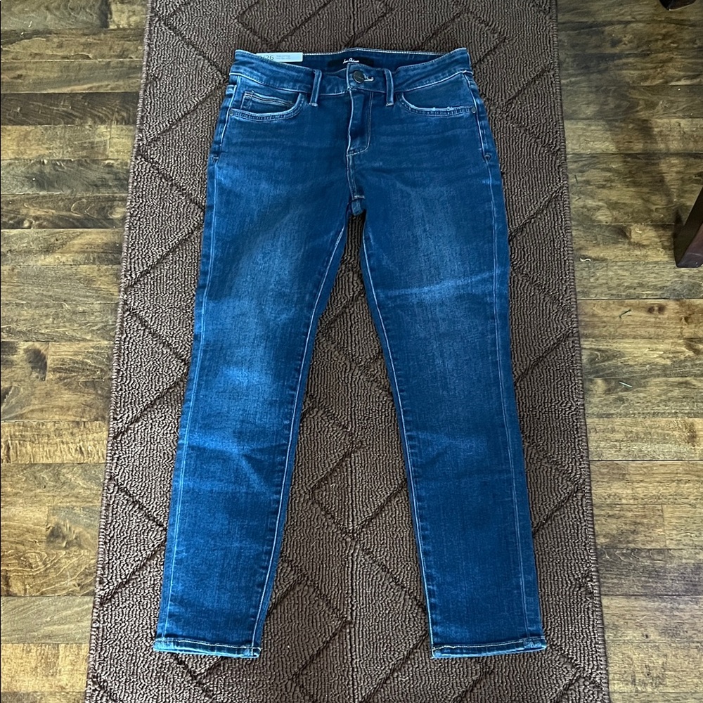 Sam Edelman Dark Blue Skinny Jeans/ the kitten mid rise crop